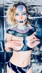 Hold it against me please part 1