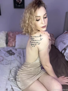 For all those who weren t here when i wore my best fit yesterday there part 4