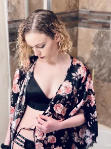 Some photos of me dolling up in the bathroom before we hit the beach
