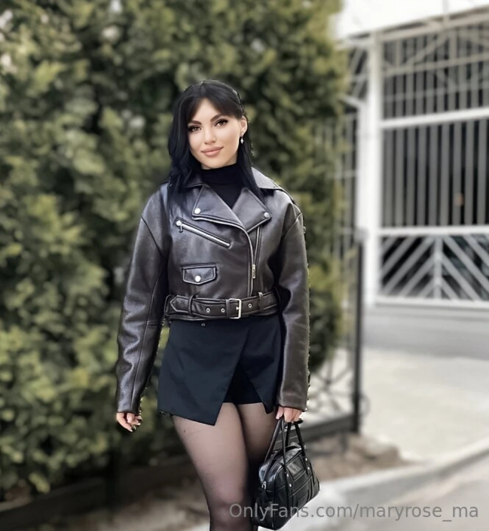 Hi there i m sophie sophie cutie the kind of girl who turns part 28 