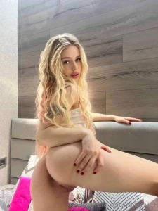 Little baby sofiaa_angel for your hot desires she loves to show her part 3