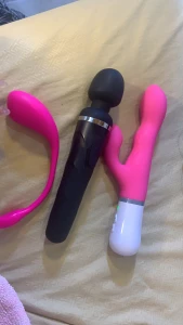 A threesome of course choose one