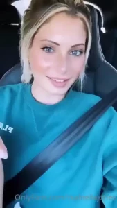 Sunday errands i m bored amp horny let s chat what are you up to today