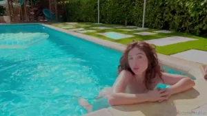 Pool side dildo squat challenge am i good at it