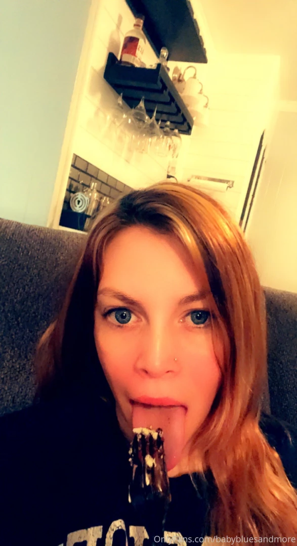 How do i have such a fat ass i love both cheesecake and squats 