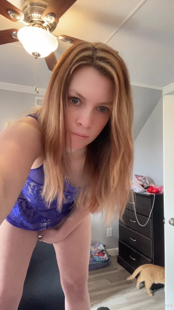 Freaky friday can you guess whats in my hand send a tip if you want part 3 