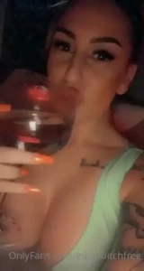 Evening hand humpers