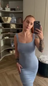 You have no idea of how much i love to dress like this but how do they