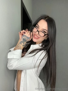 Scarlettandrsn she have no taboo and ready to have fun she likes to be part 12