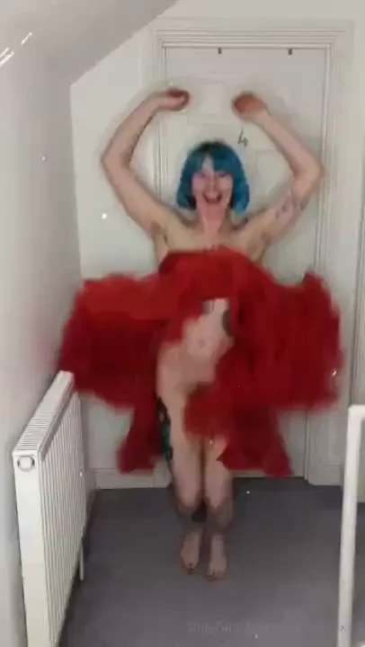 How cute is this little outfit it s literally just a big bouncy 