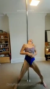Stretchy sunday wedgies and pole hope you all had a wonderful weekend