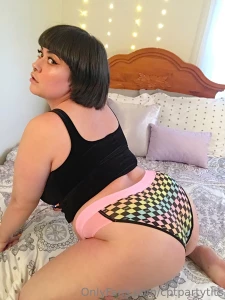 More on captainpartytits