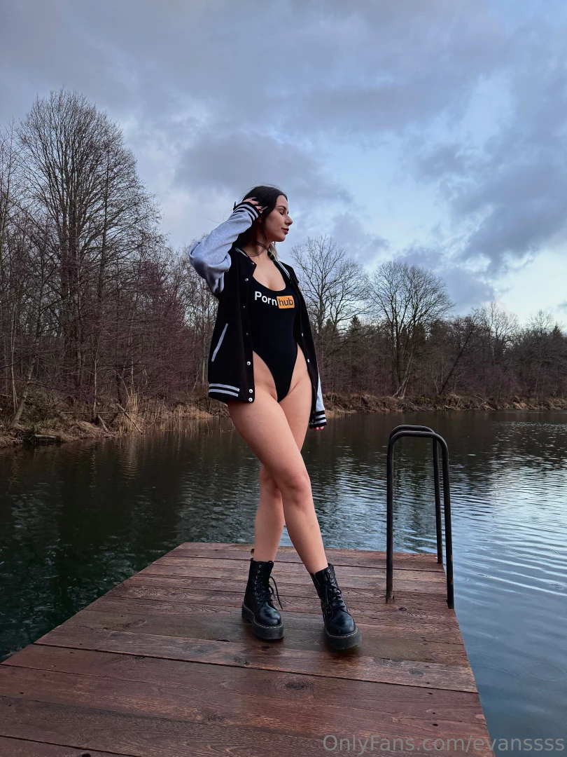 It made passing people a little happy 