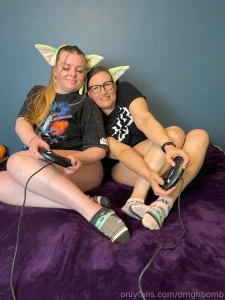 4 f omghbomb amp amp violet_ventur swipe 18x part 9