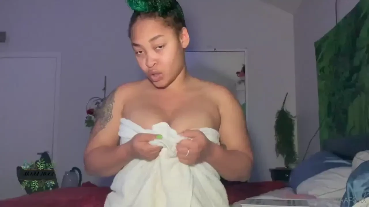 Fresh out the shower fun lotion up with me 