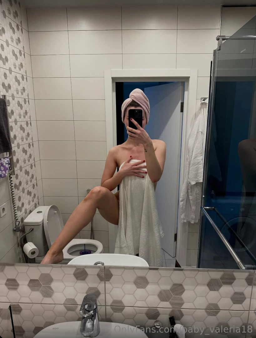 Subscriptions free only now emmablondangel do you want me to fulfil part 86 