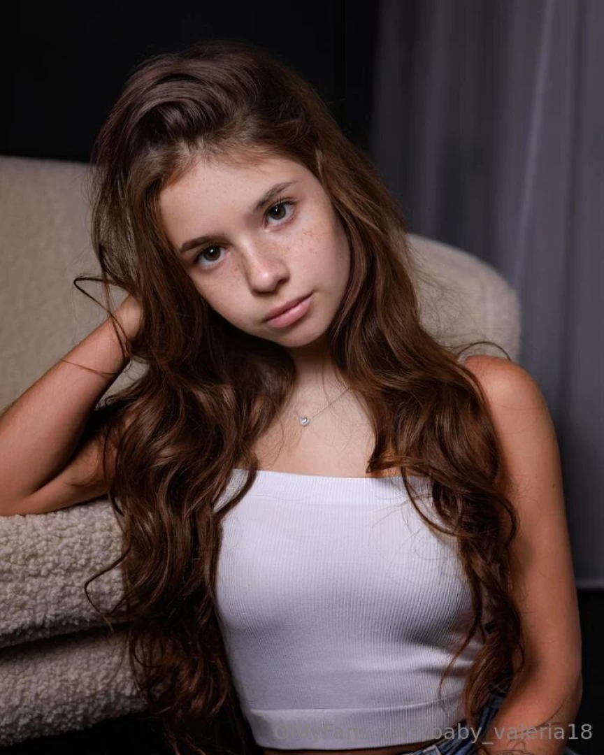 Cute girl horny virgin cute laylacute loves riding cock braless do you part 455 