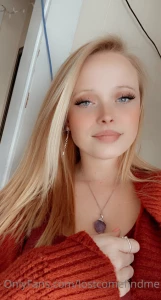 Happy monday i m currently planning collabs with a few sexy ladies