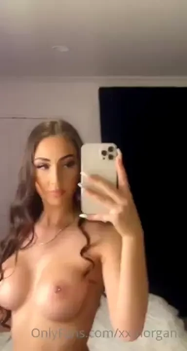 I m horny cum chat with me daddy 