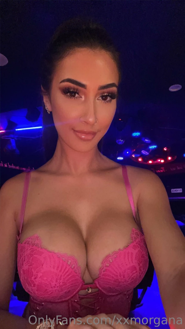 Should i get my tits out for you personally in the dms 