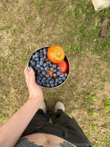 Wanna come over and be my lab partner i promise i m very hands-on