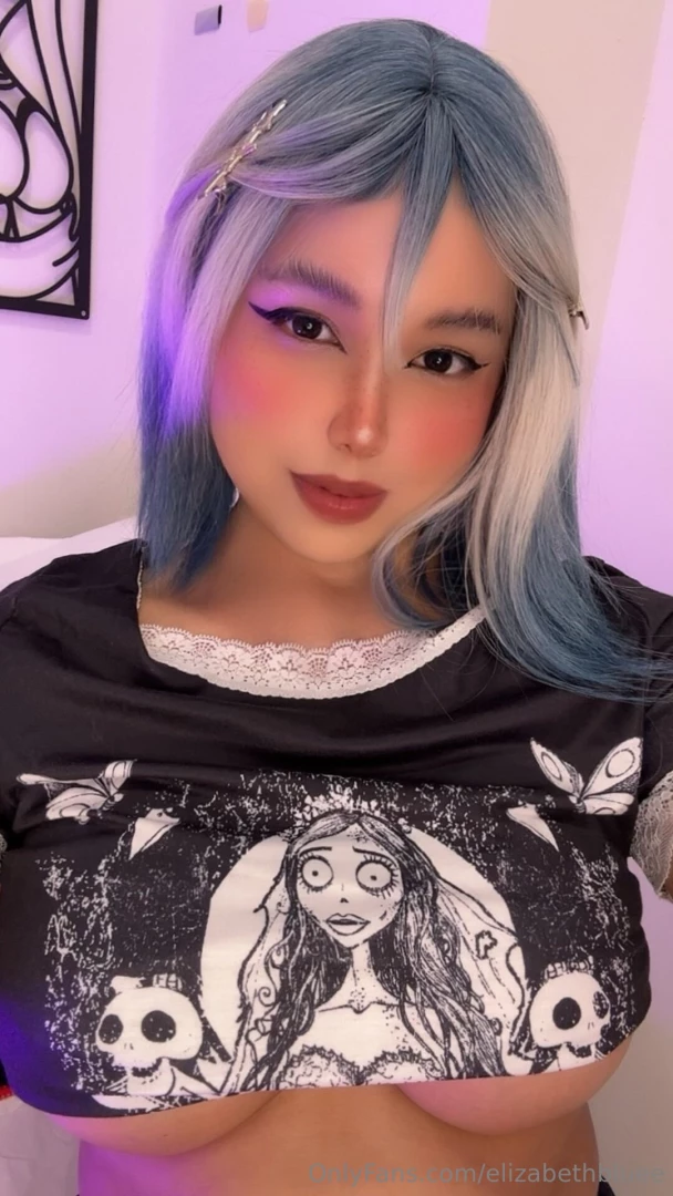 I reallyyy need a horny man who wants to play with me all night long 
