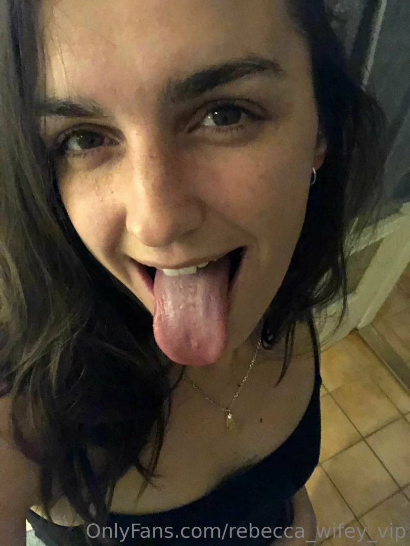 If i lick it it s mine model petite skinny seductive naughty girl 