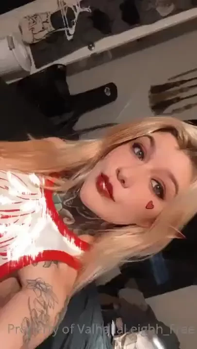 Happy valentine s day baby i have to edit photos so that i can post 