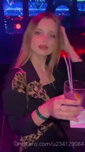 Would you notice me if we met at the club am i bright and pretty