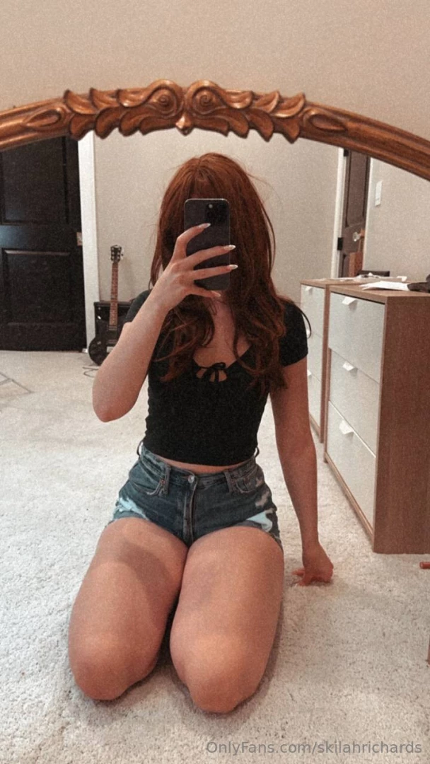 Patiently waiting for you in my dms part 1 