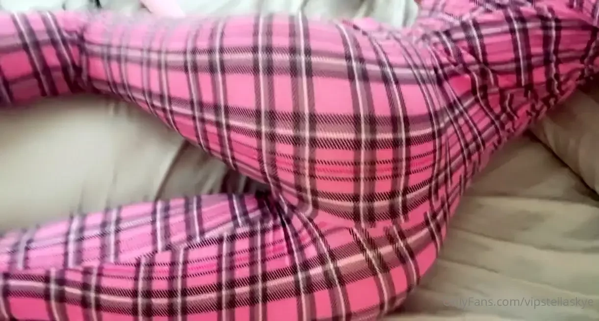 Someone help me cum - 