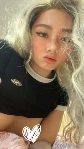 Hehehe you must be wondering why there is a sticker there i ll remove