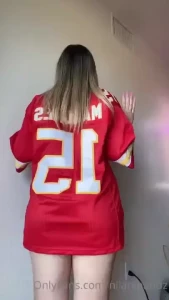 Clapz for the winnnn i love my chiefs