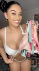 Wanna pair of my juicy panties id love to make a mess for you and send