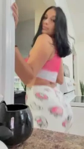 I made a new solo video for you do you want to see it babe tip 11 and