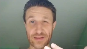 Kiss before i go to bad