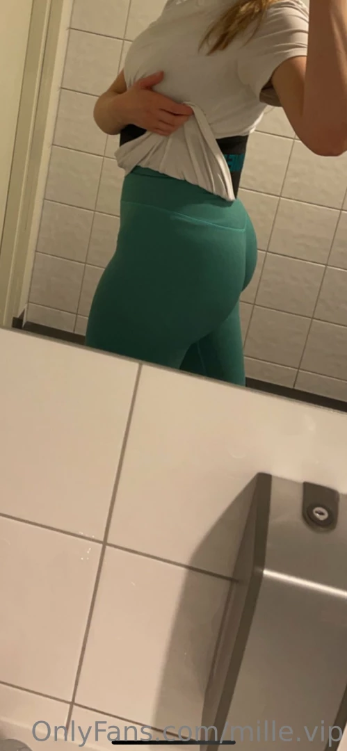 Working on the booty 