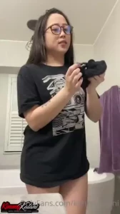 Would you smell my panties