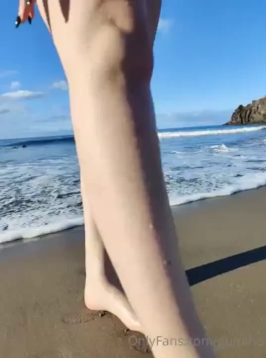 Here s a clip i took at the beach 3 i was lowkey freezin as you can 