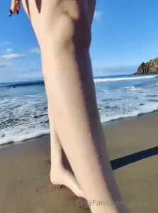 Here s a clip i took at the beach 3 i was lowkey freezin as you can