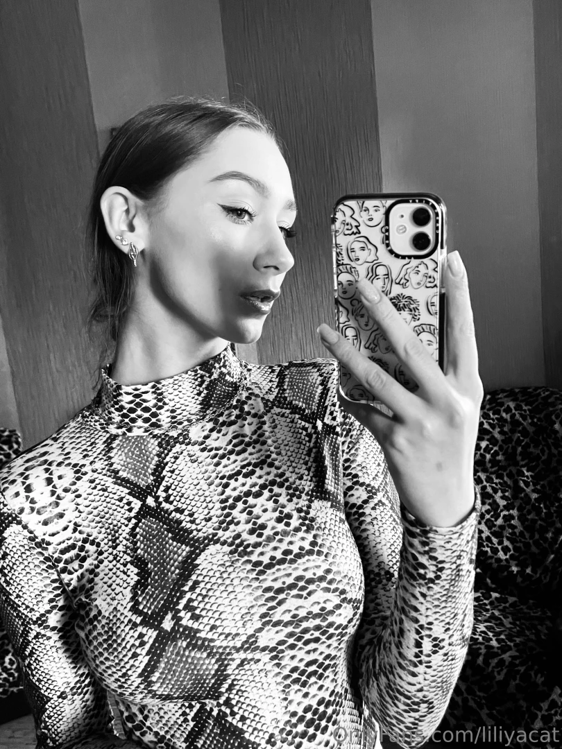 My look is very sexy 