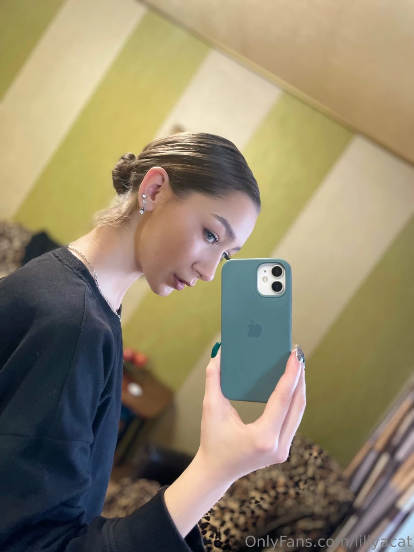 I m here to cheer you up 