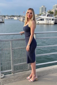 A soft stare says more than a thousand words