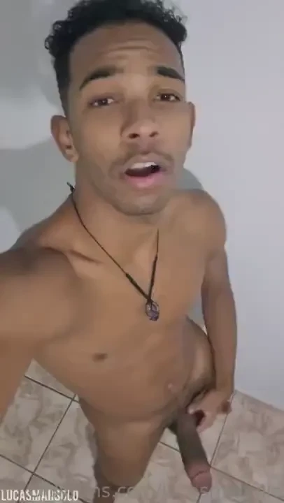 I also make video calls if you want hehe eu tambem fa o chamada de 