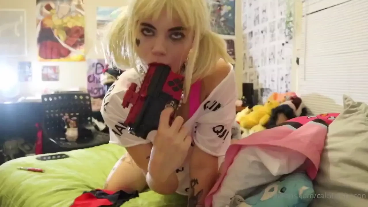 Mr j doesn t like when i play around with myself 