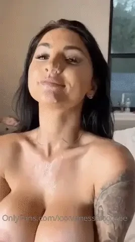 Few spots available this baddie is going to paid entry after today 