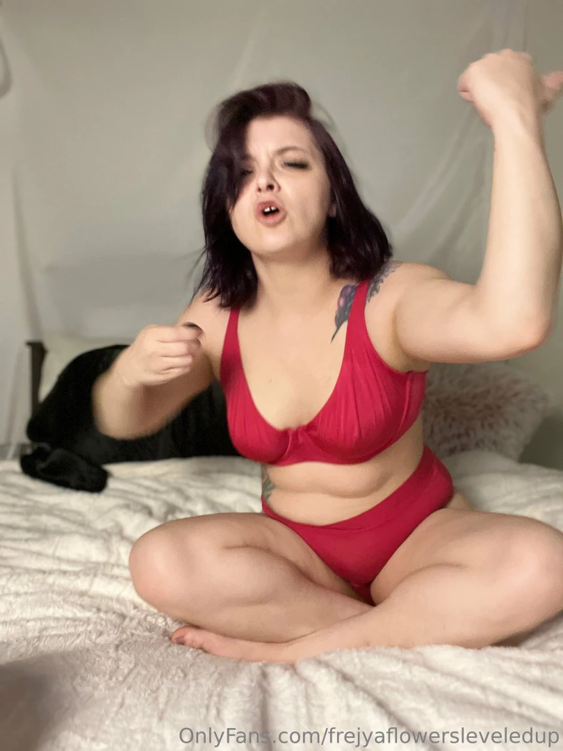 Caption this and i ll send you a booty pic go part 1 