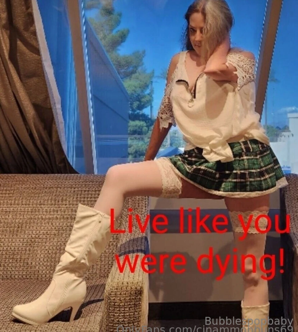 Hi there i m cinammonbuns69 i am a fun loving sex crazed milf i enjoy 