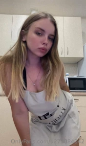 Oday i m cooking a delicious dinner would you like to be my main part 1