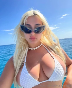 Have you cum yet today daddy cuz if not here s some super risky nudes part 3